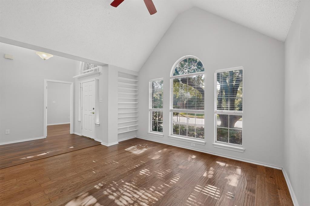 304 Belvedere Drive Property Photo 5