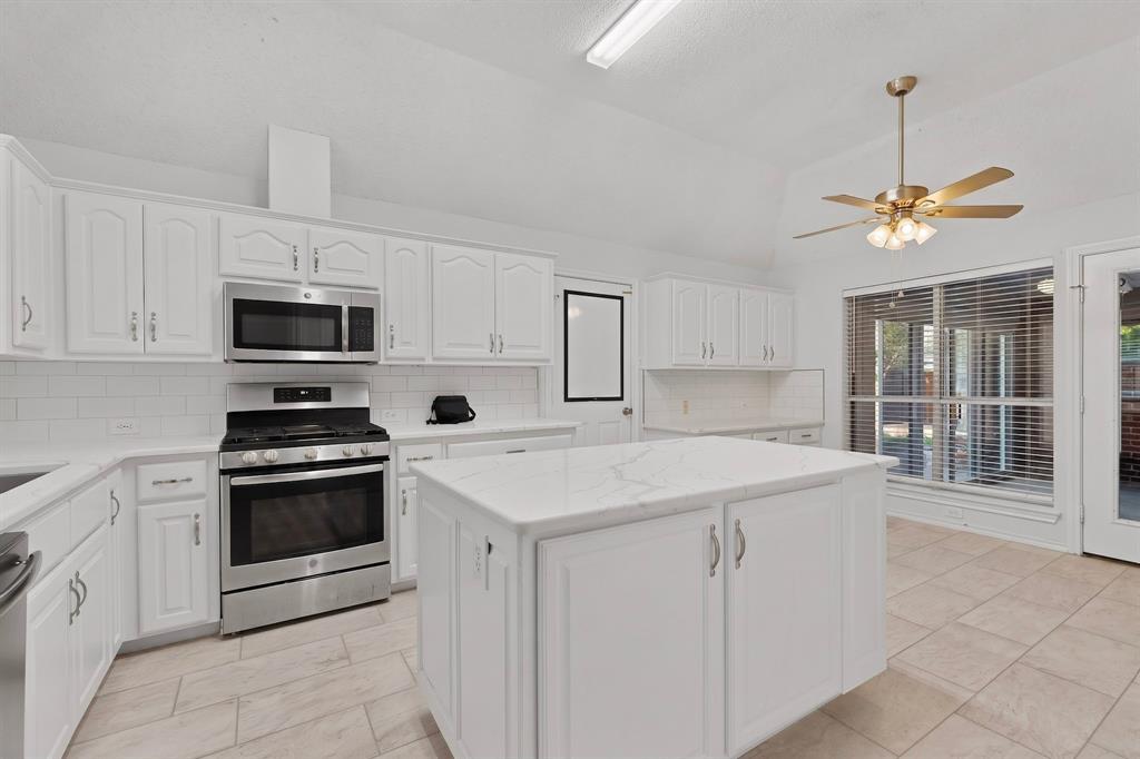 304 Belvedere Drive Property Photo 13