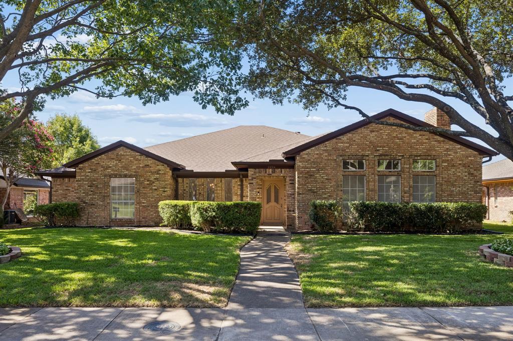 10014 Hickory Crossing