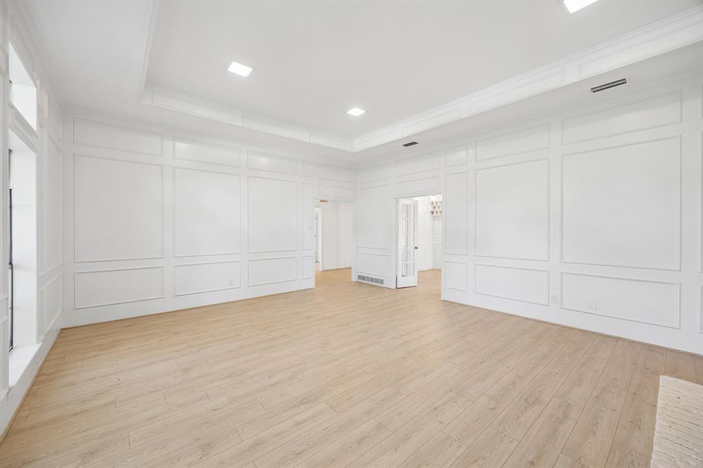 10014 Hickory Crossing Property Photo 6