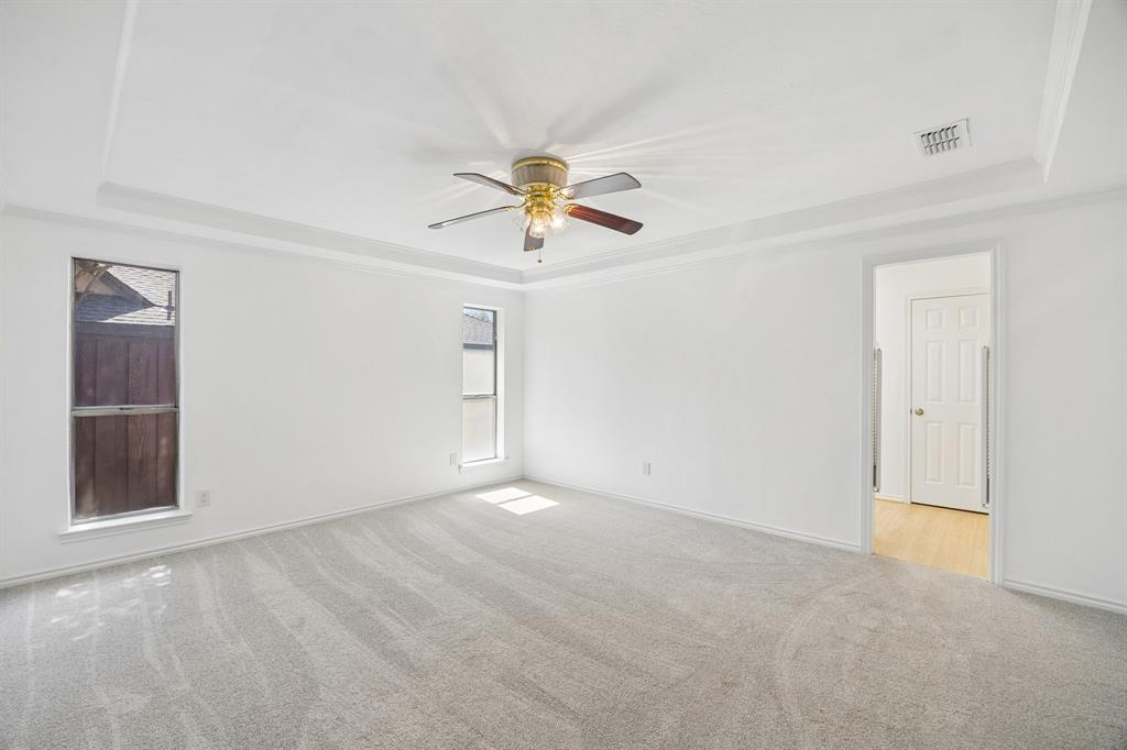 10014 Hickory Crossing Property Photo 20