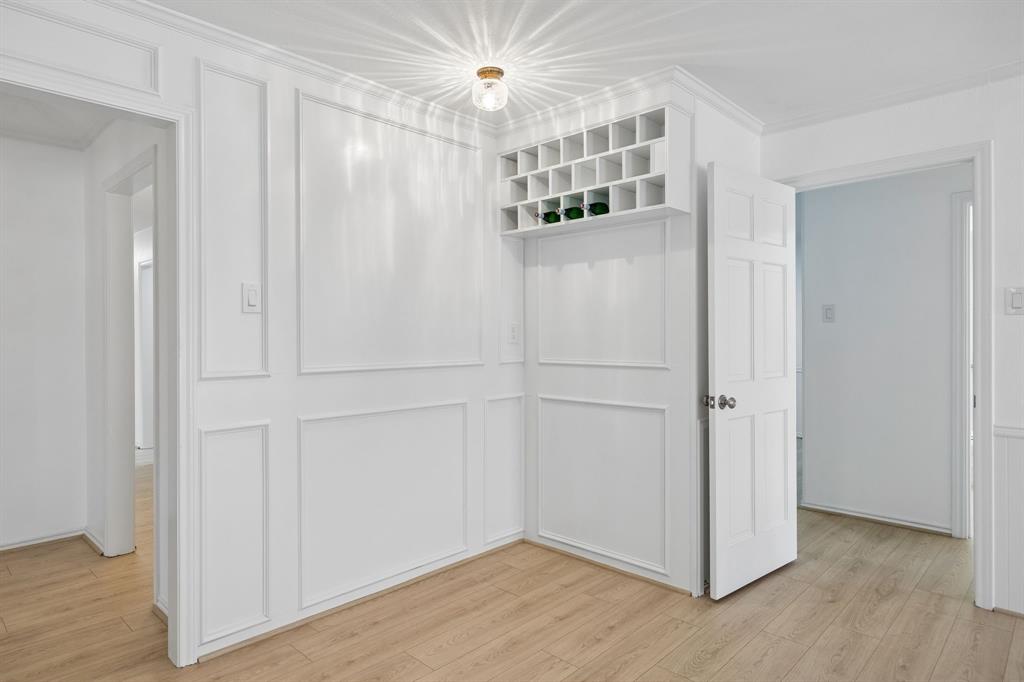 10014 Hickory Crossing Property Photo 27