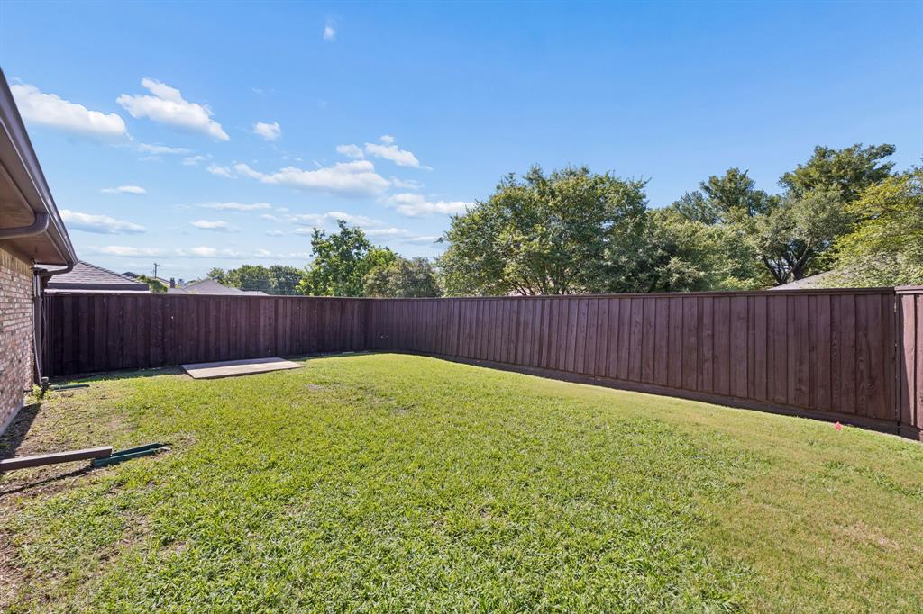 10014 Hickory Crossing Property Photo 28