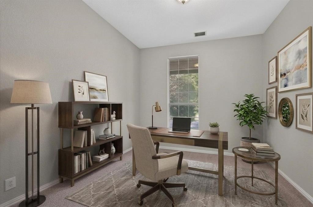 10987 Apple Valley Drive Property Photo 6