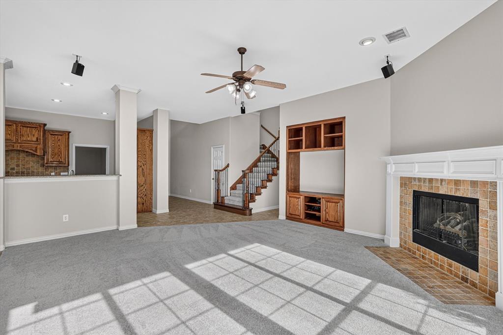 10987 Apple Valley Drive Property Photo 14