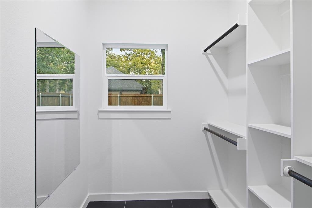 108 Parkside Drive Property Photo 18