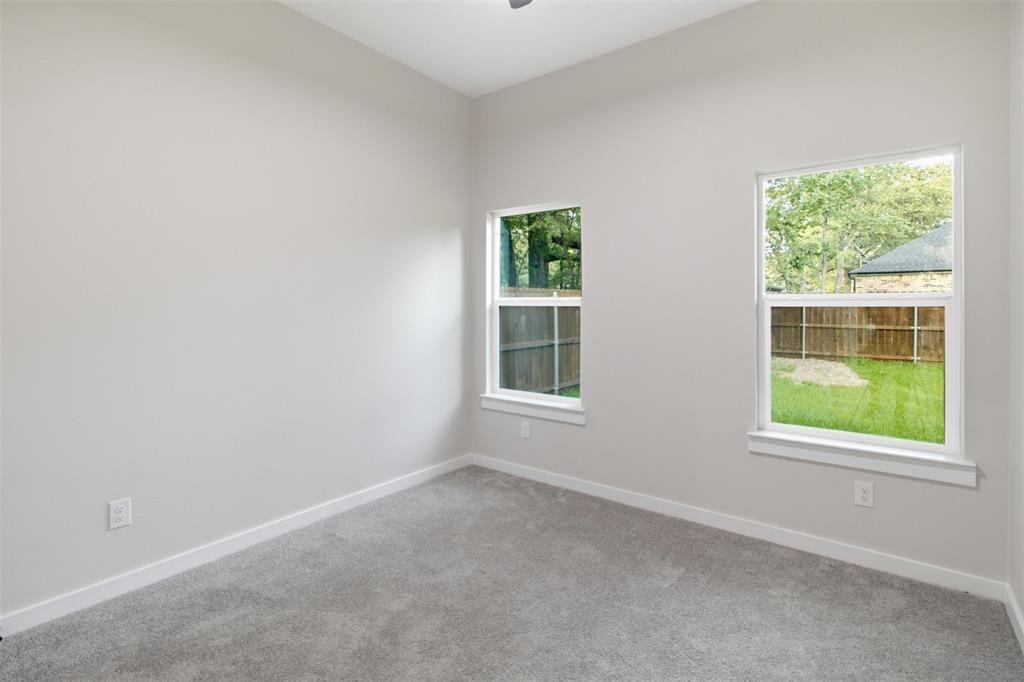108 Parkside Drive Property Photo 29