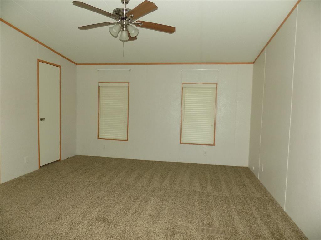 12792 Highway 199 Property Photo 12