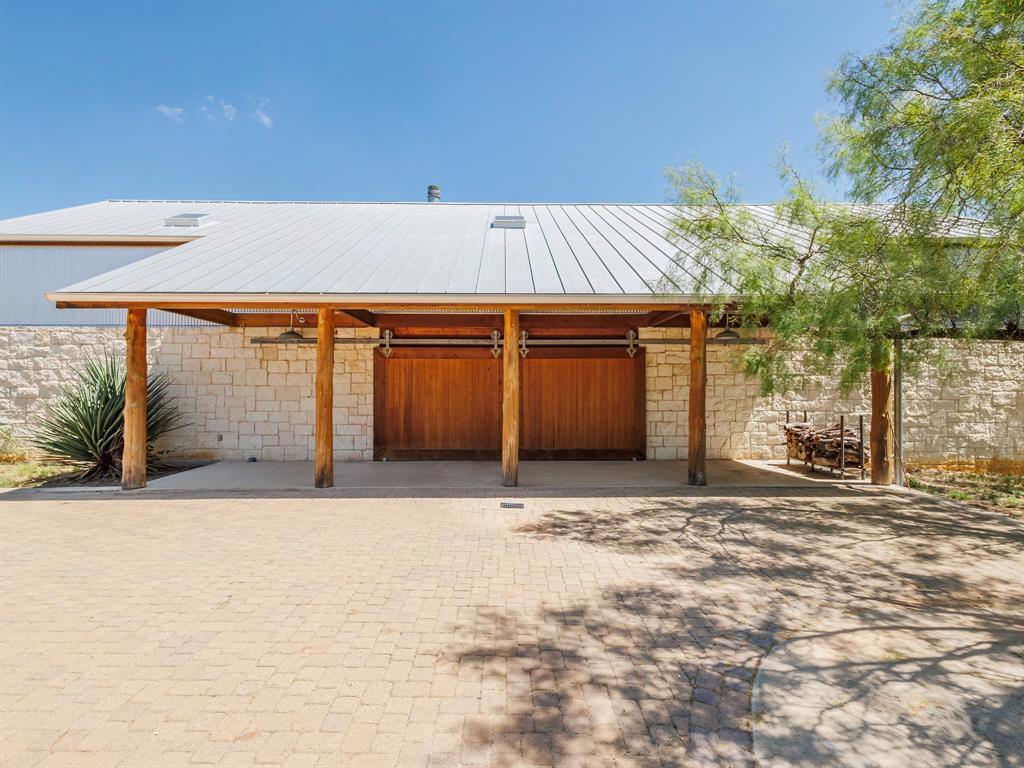90 County Road 373 Property Photo 1