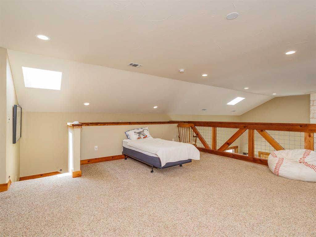 90 County Road 373 Property Photo 14