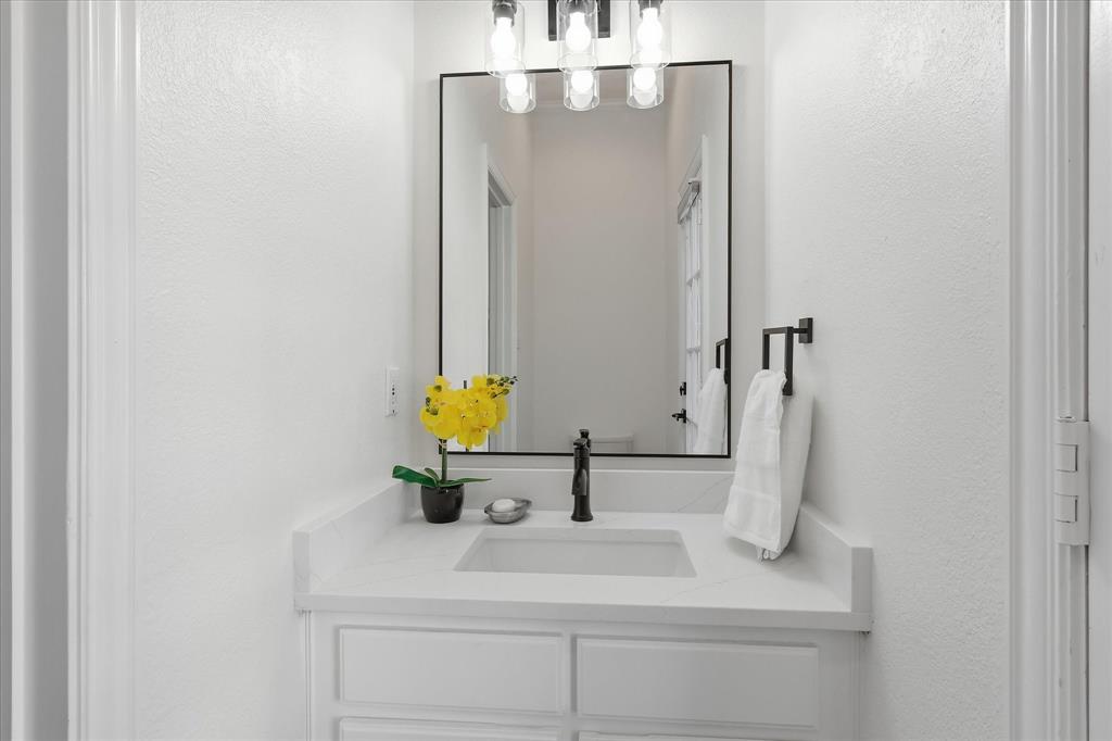 614 Llano Court Property Photo 28