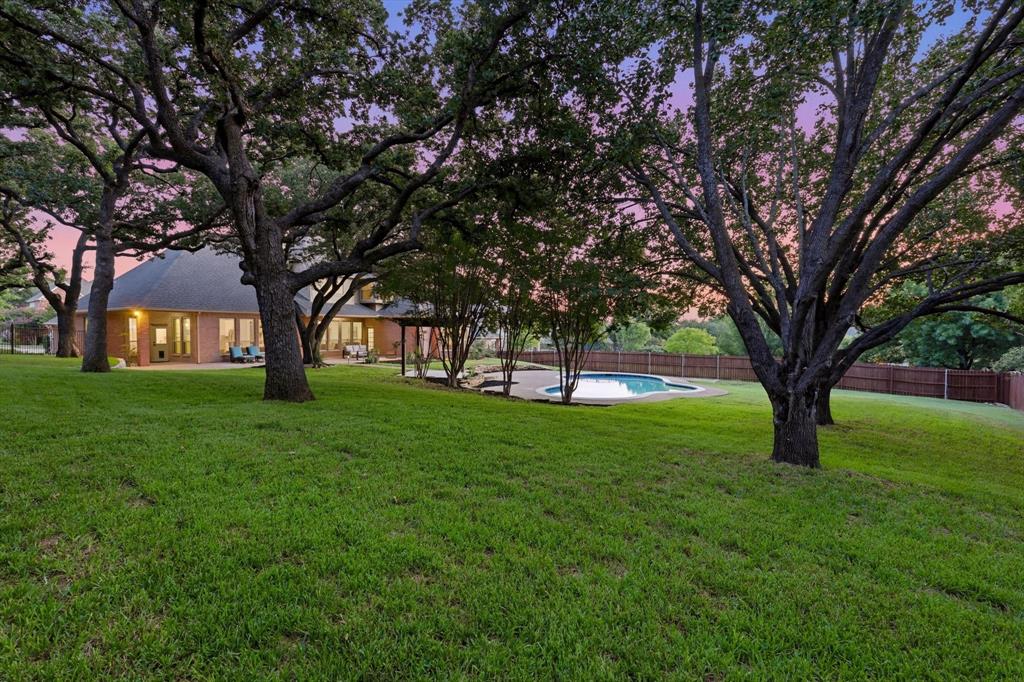 614 Llano Court Property Photo 32