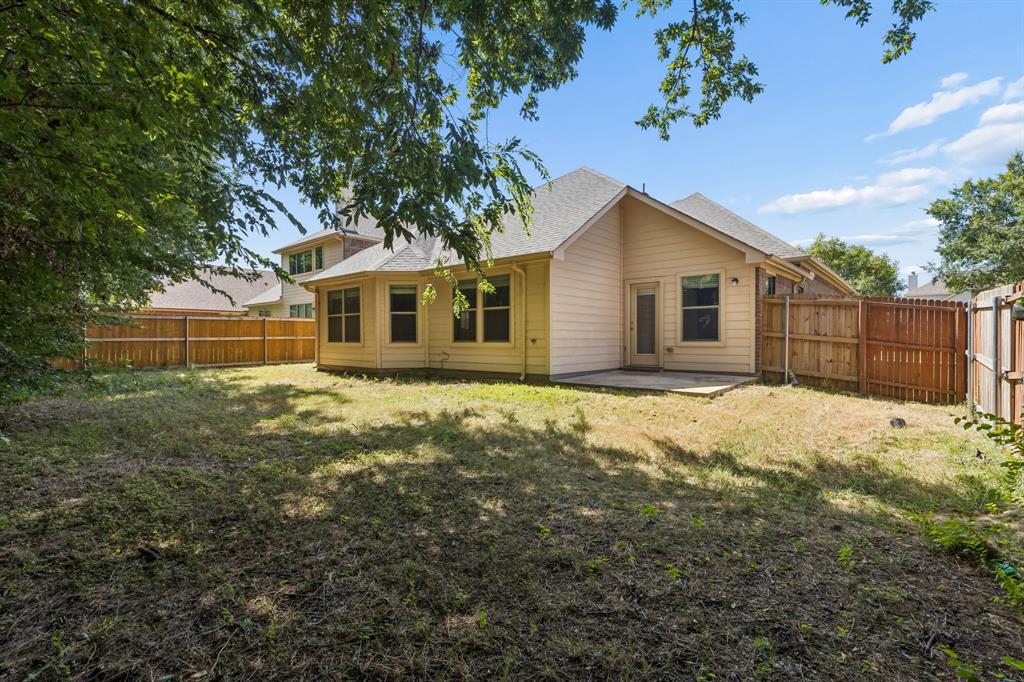 2117 Gregory Creek Drive Property Photo 24