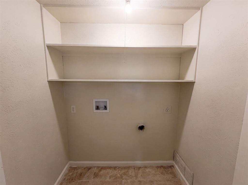 6302 Elder Grove Drive Property Photo 15