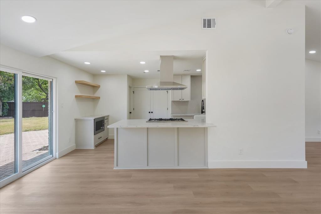 3786 Crown Shore Drive Property Photo 12
