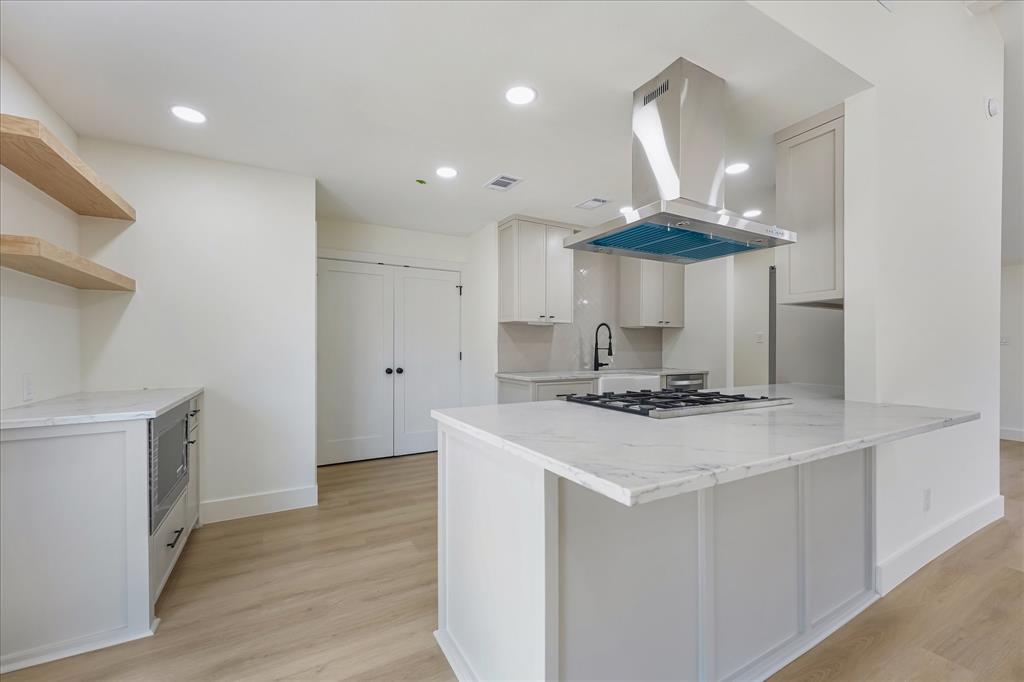 3786 Crown Shore Drive Property Photo 13