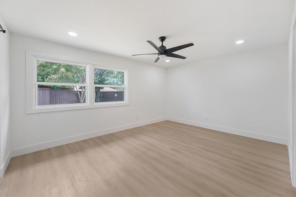 3786 Crown Shore Drive Property Photo 27