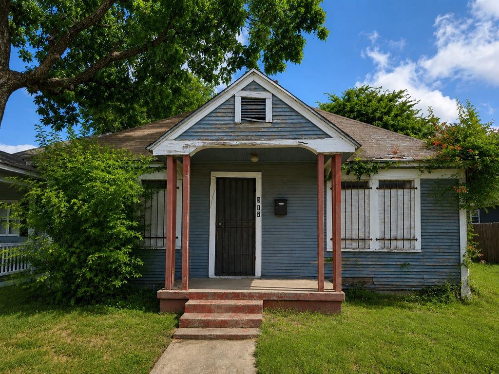 917 E Pulaski Street