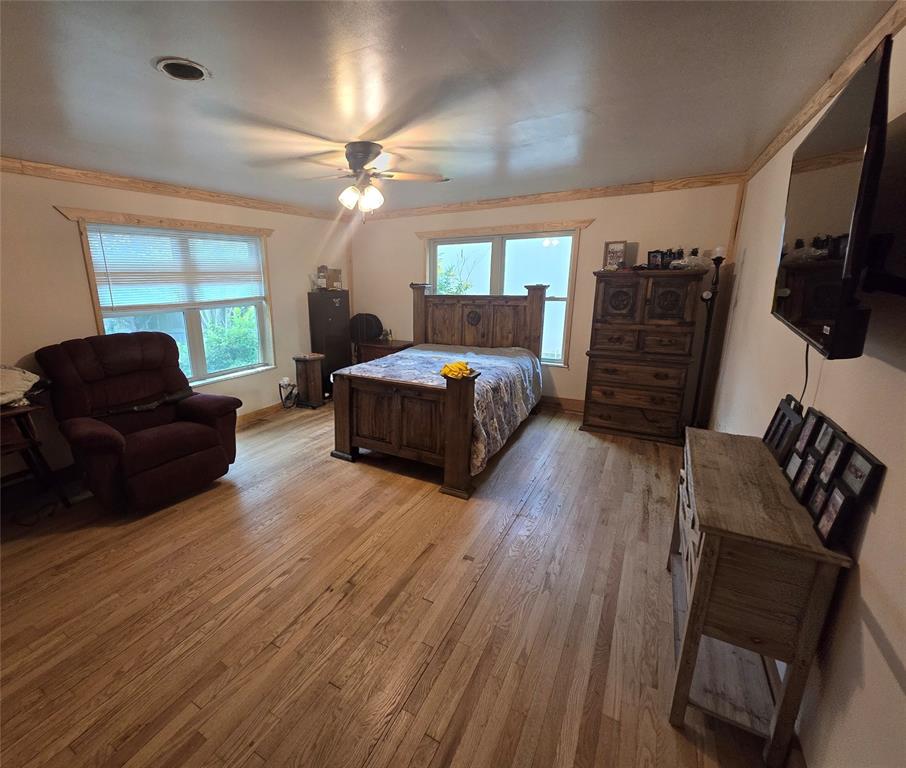 406 N Goliad Property Photo 13