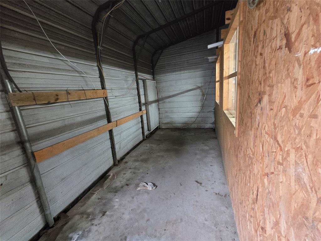 406 N Goliad Property Photo 25