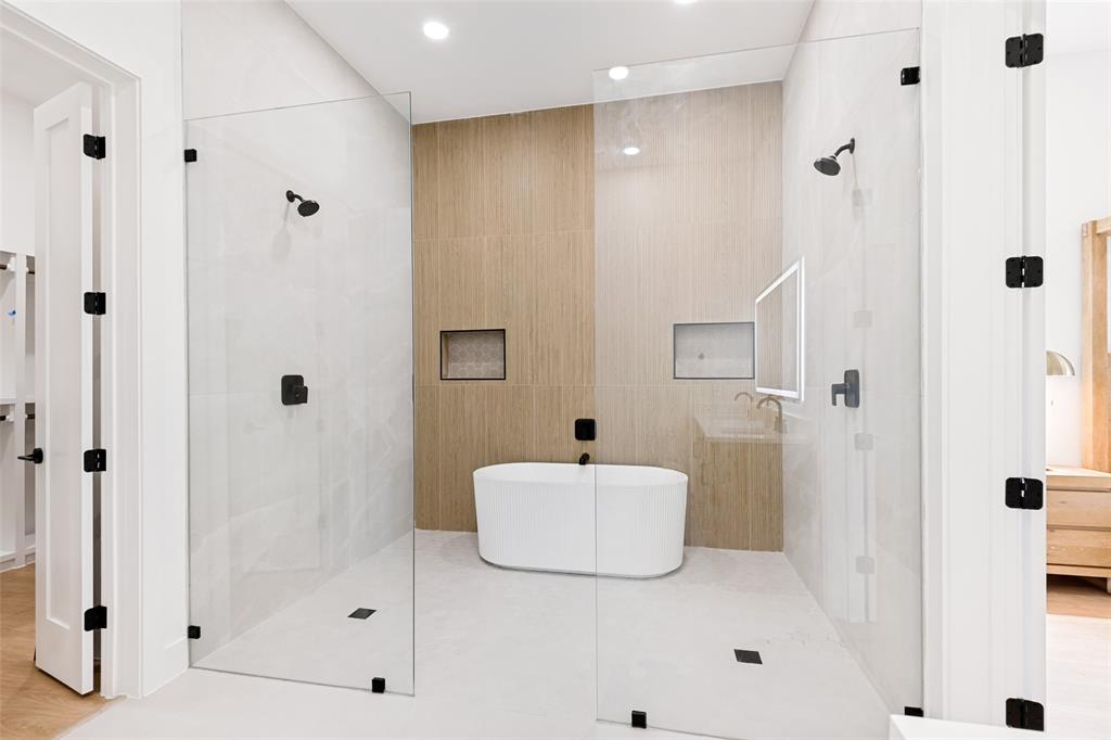 1108 Devonshire Drive Property Photo 18