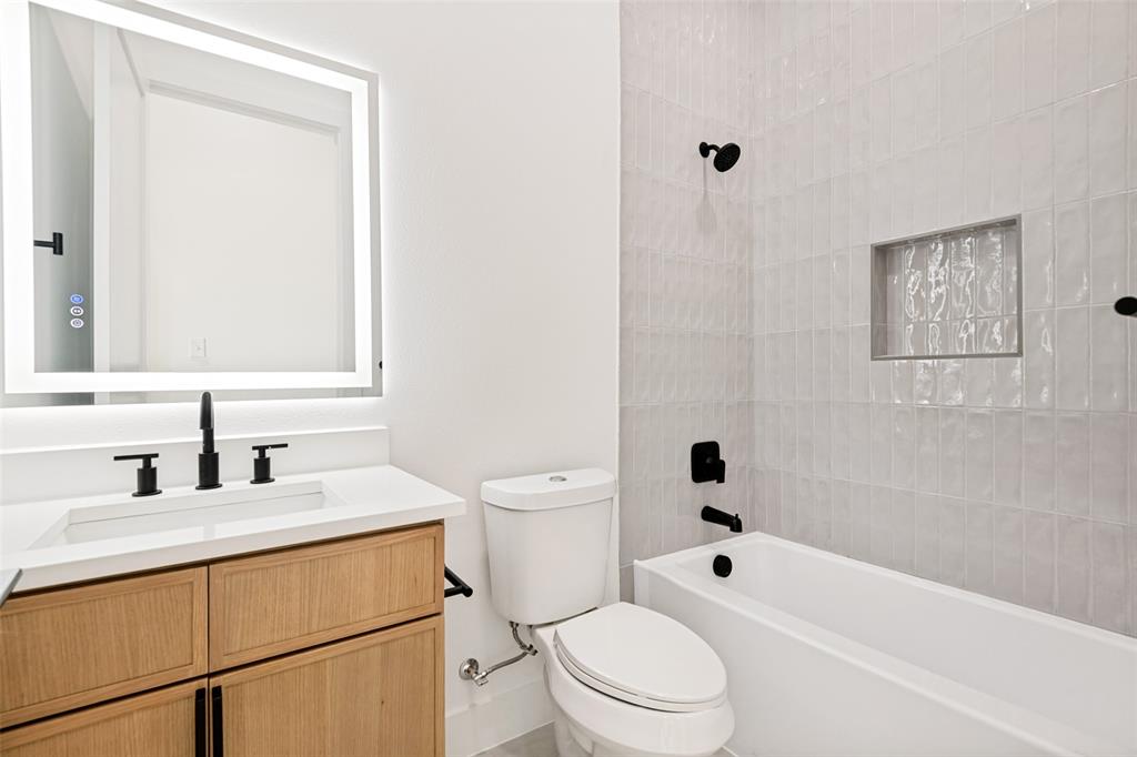1108 Devonshire Drive Property Photo 31