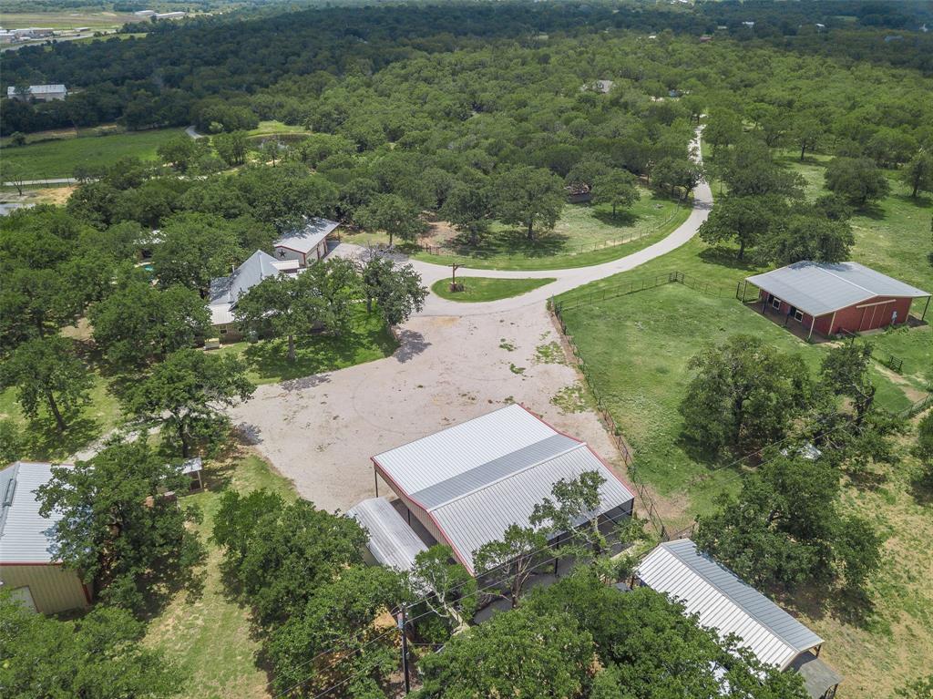 3911 N Highway 281 Property Photo 2