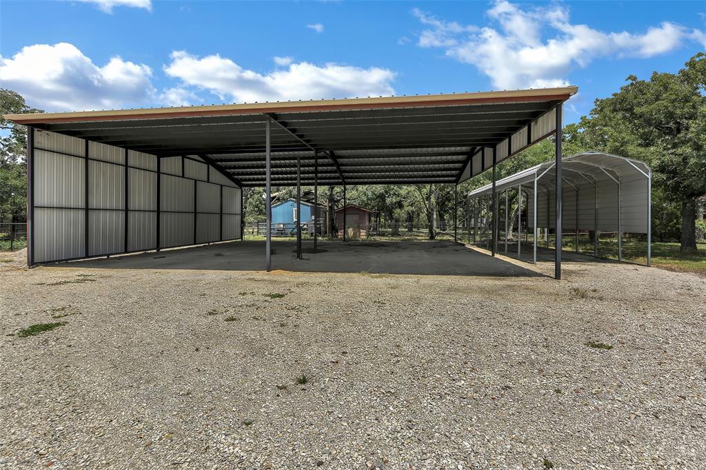 3911 N Highway 281 Property Photo 27