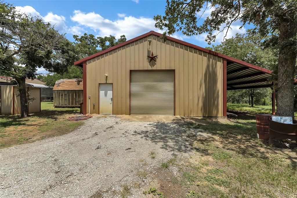 3911 N Highway 281 Property Photo 30