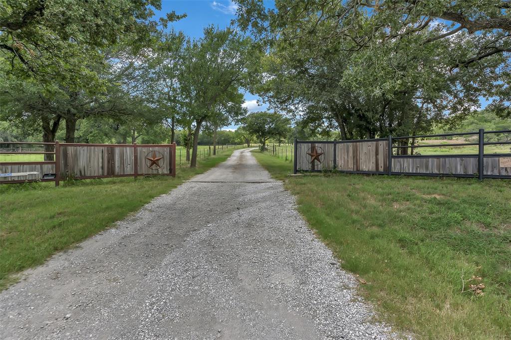 3911 N Highway 281 Property Photo 34