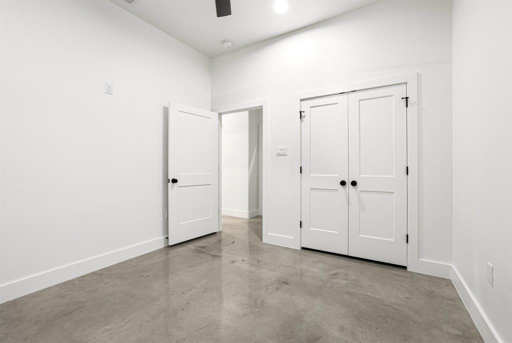 1838 S Park Avenue Property Photo 29