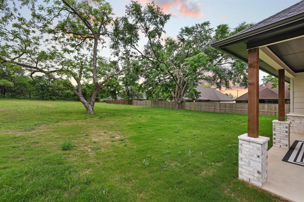 1838 S Park Avenue Property Photo 31