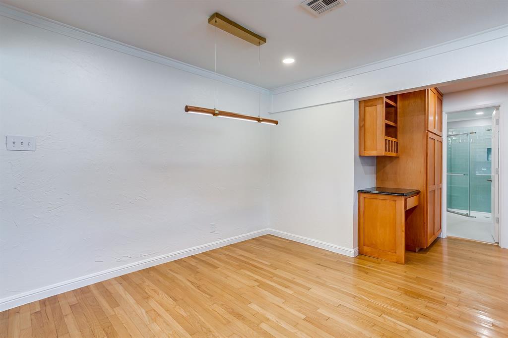 4237 Geddes Avenue Property Photo 12