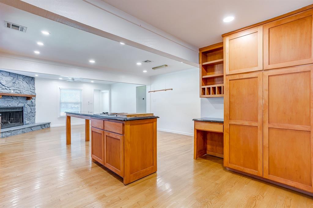 4237 Geddes Avenue Property Photo 19