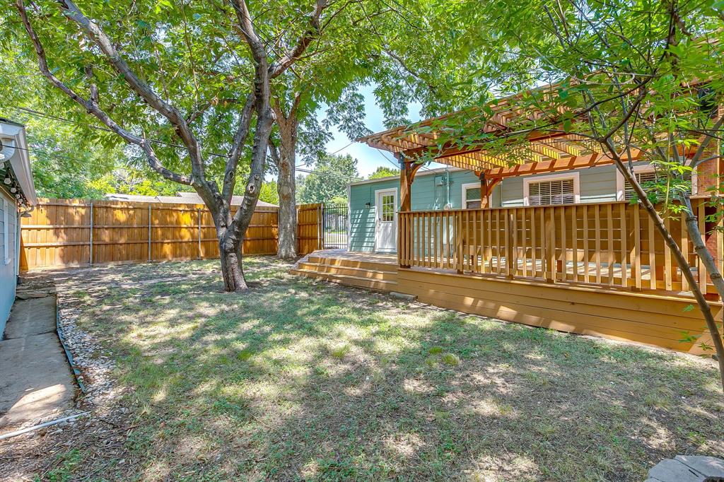 4237 Geddes Avenue Property Photo 35