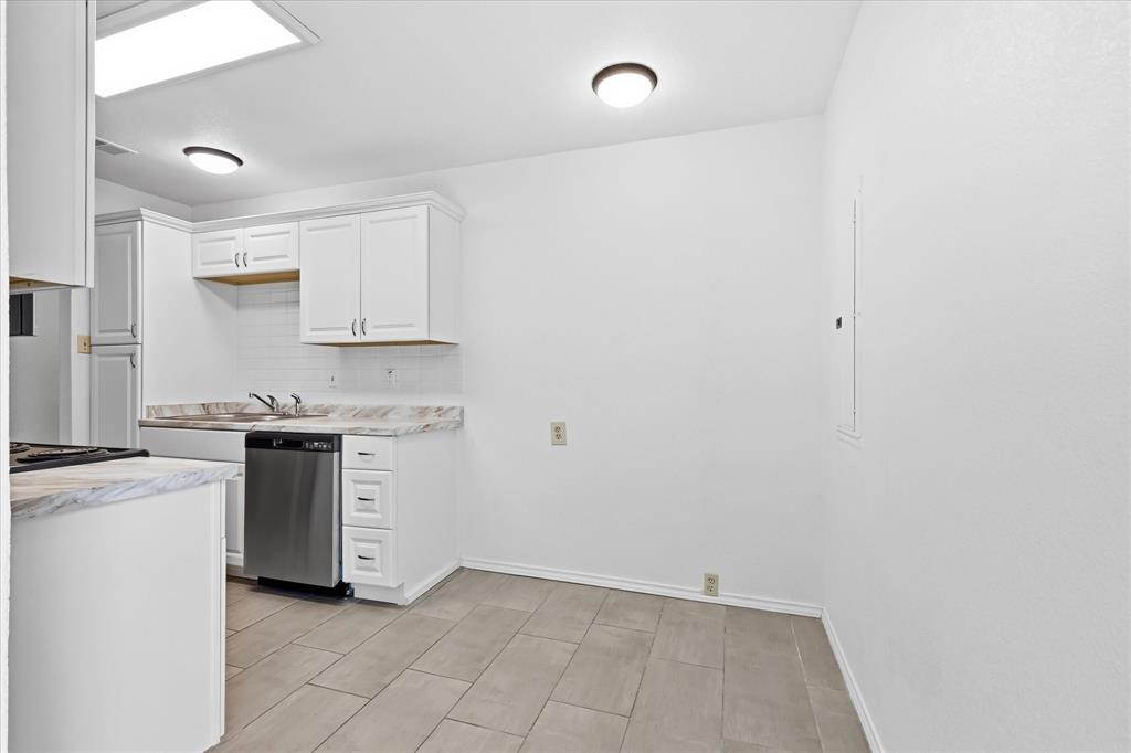 1211 Aspen Drive Property Photo 7