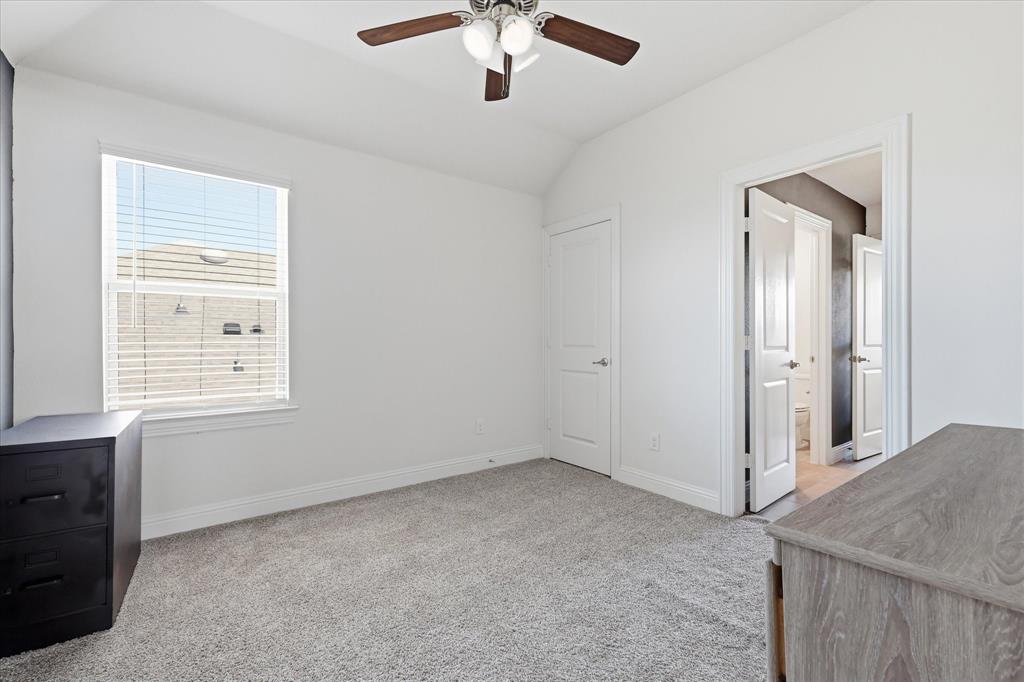 10421 Table Bluff Street Property Photo 27