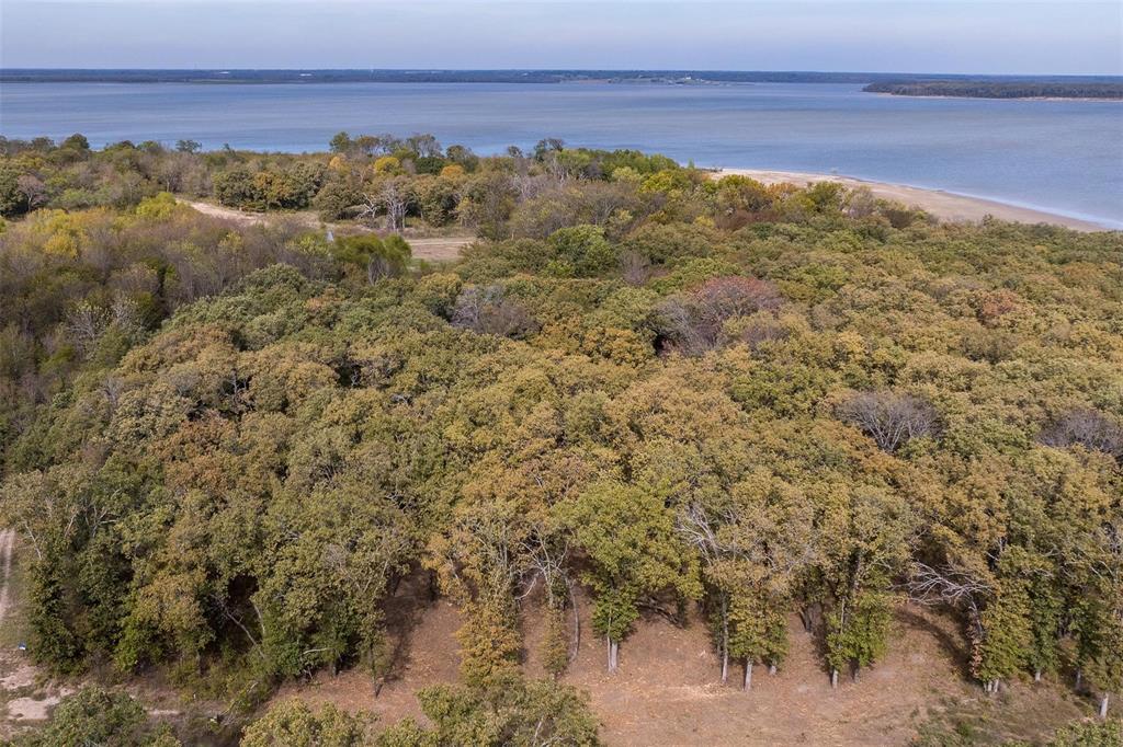 8375 Southern Shore Court Property Photo 4