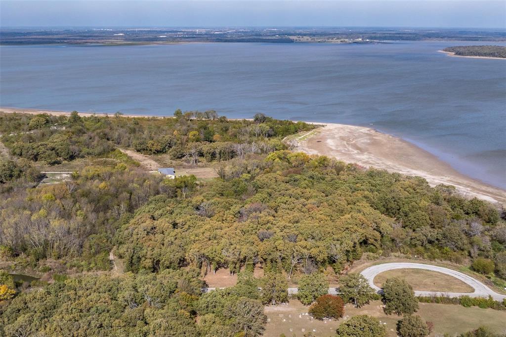 8375 Southern Shore Court Property Photo 8