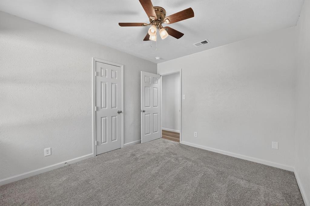 900 S 3rd Street Property Photo 17