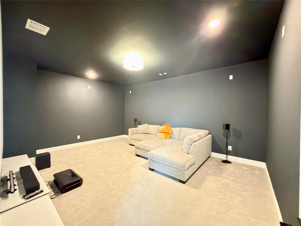 5408 Crosstrees Street Property Photo 17