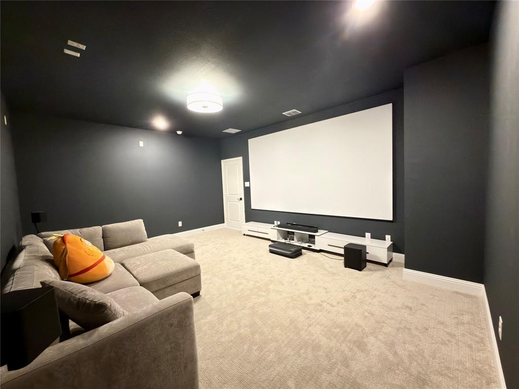 5408 Crosstrees Street Property Photo 18