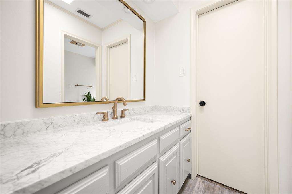 9535 Viewside Drive Property Photo 13