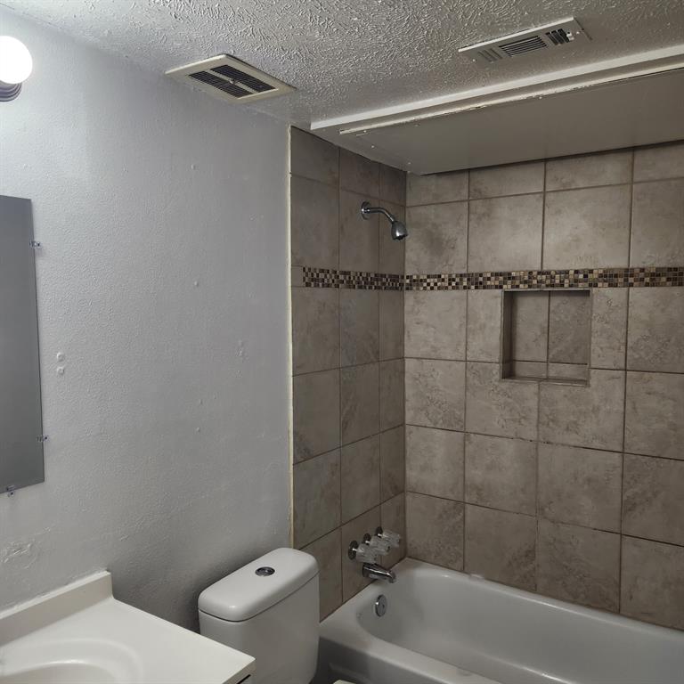 324 Valley Park Drive Property Photo 10