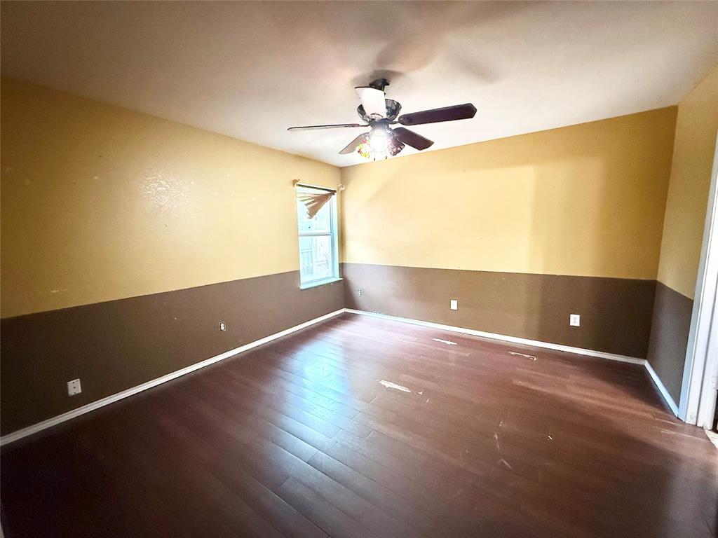 9916 Crystal Valley Way Property Photo 6