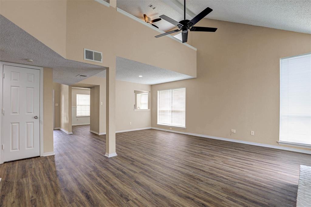 202 Lavender Drive Property Photo 4