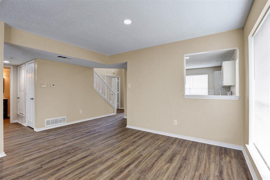 202 Lavender Drive Property Photo 6