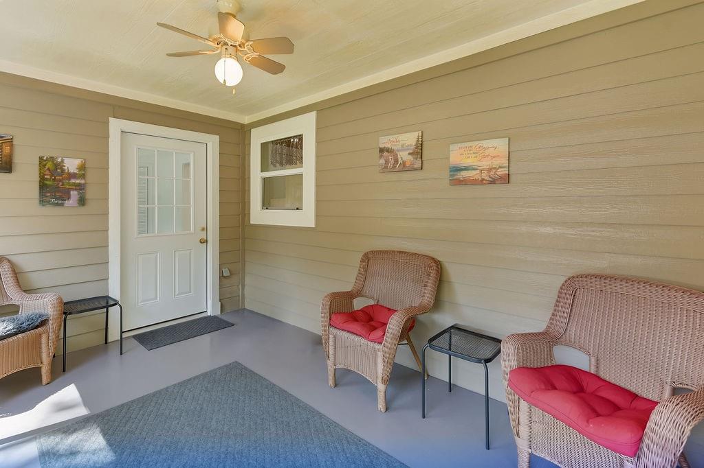 208 Southshore Drive Property Photo 4