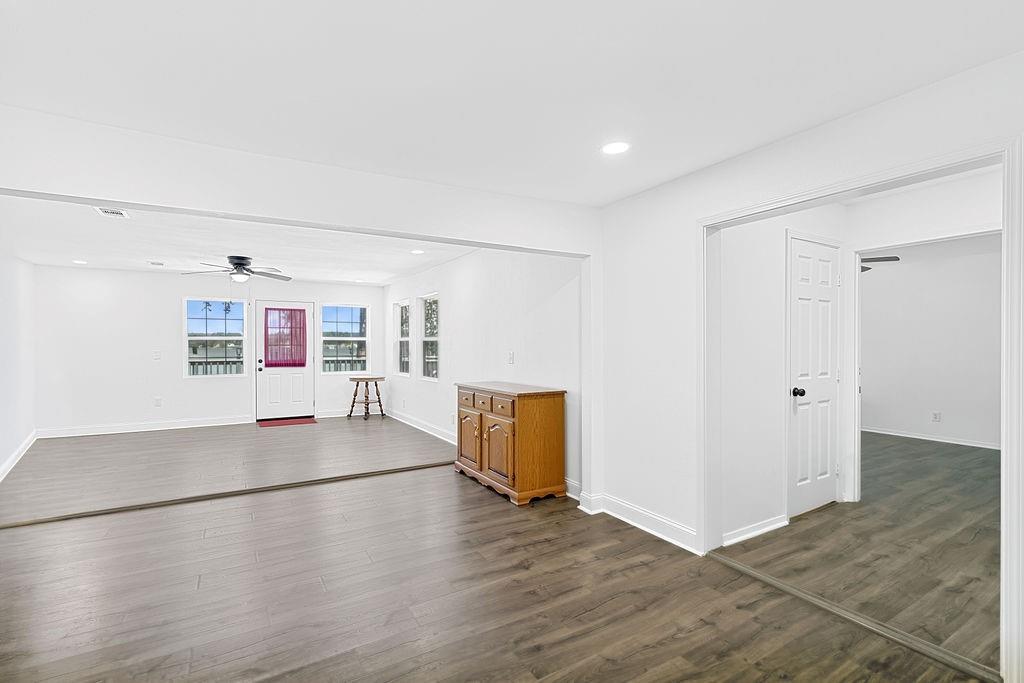 208 Southshore Drive Property Photo 15