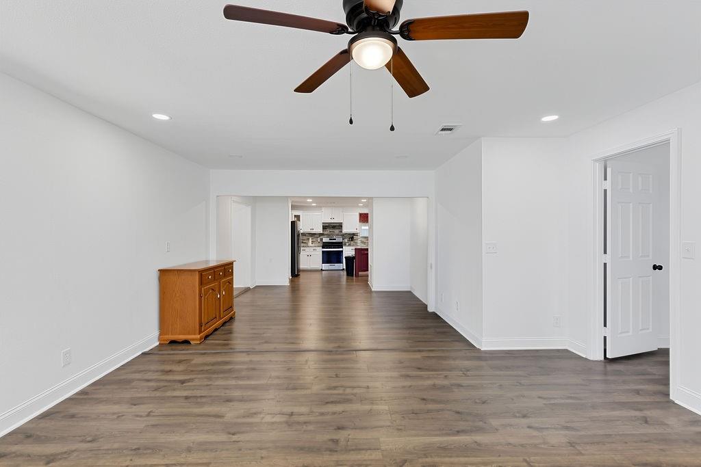 208 Southshore Drive Property Photo 16